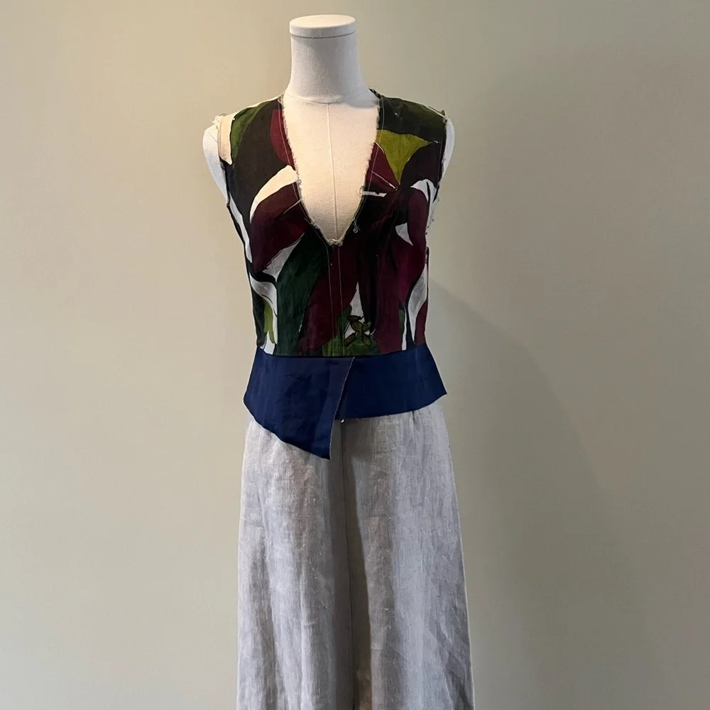 Tan Sleeveless Sheath Dress with Plunge Neckline - Picture 2 of 8